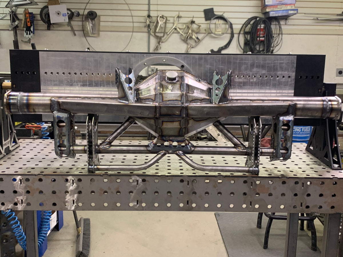 Mustang Fab 9" housing